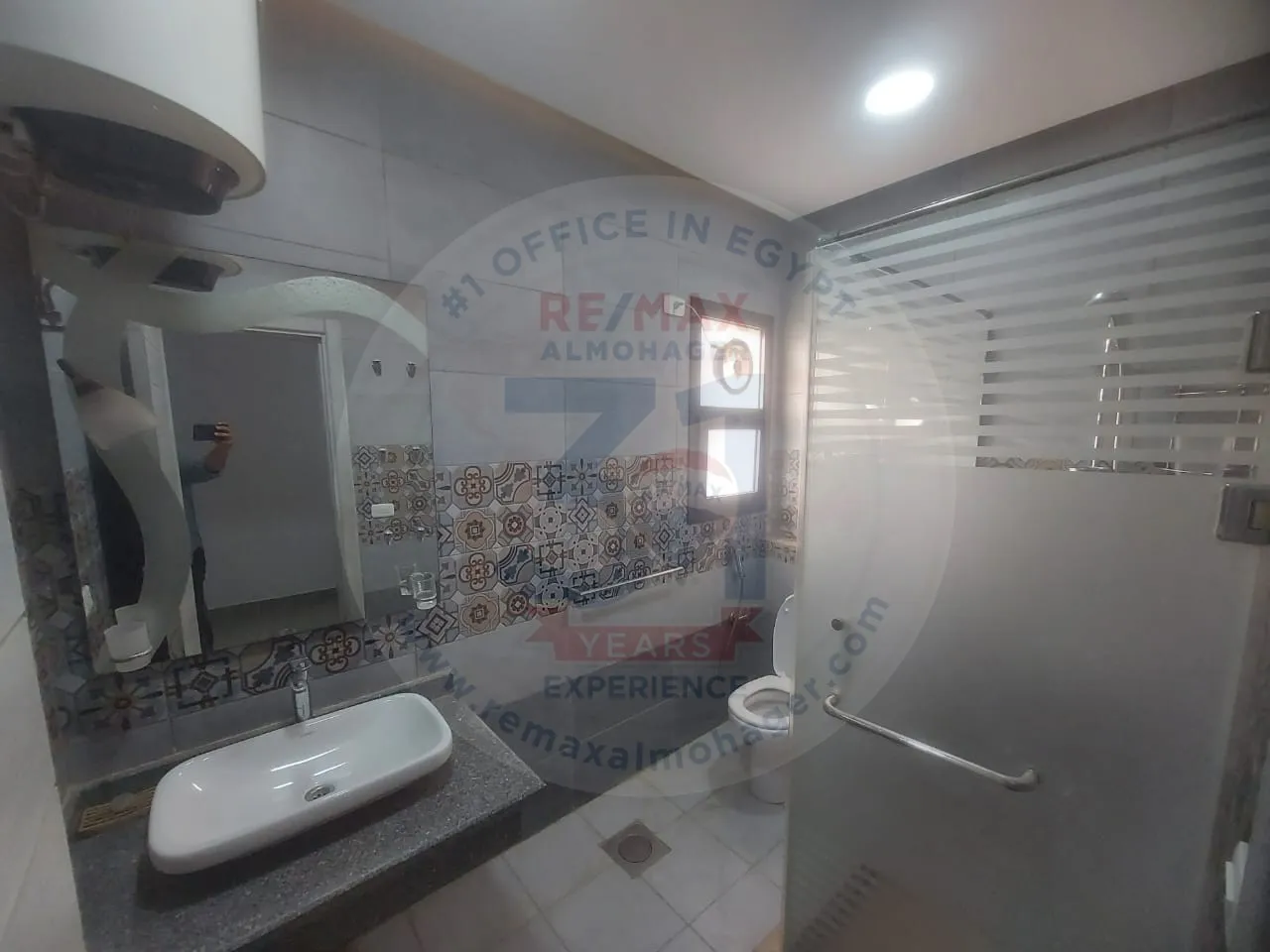 Apartment for Rent in sheikh zayed