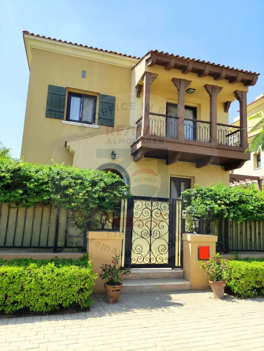 Villa for rent in Mivida Compound, Fifth Settlement