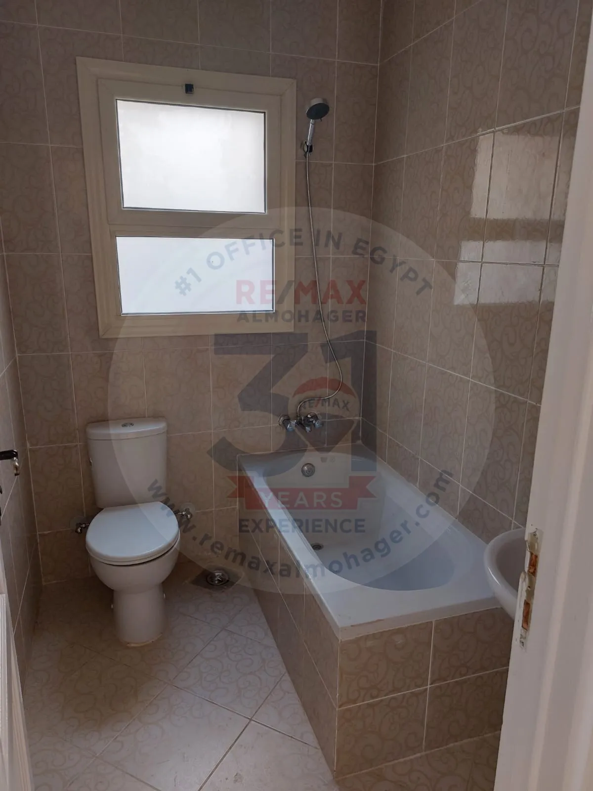 Apartment for sale or rent in Ashgar City 6October