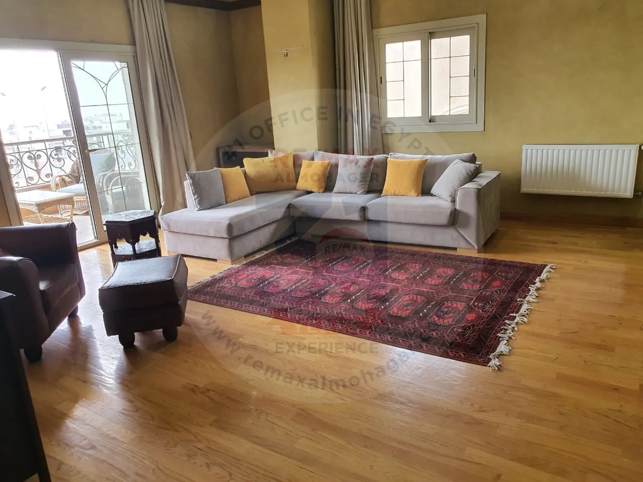 AUC View apartment for rent in Ganoob El Akadimia