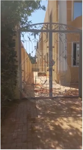Apartment for sale in El Shorouk 300 M