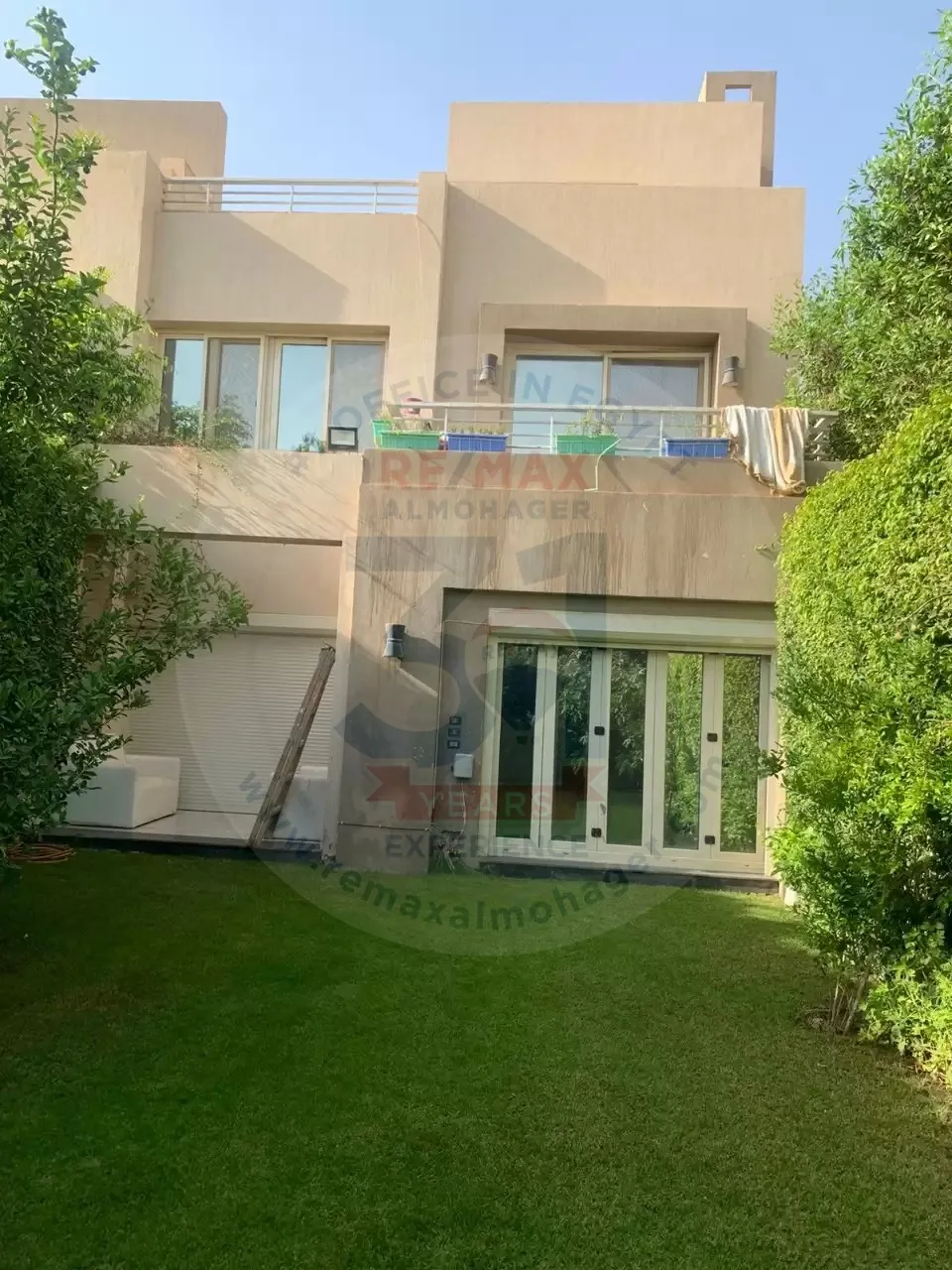 Fully finished twin house for sale in golf extension