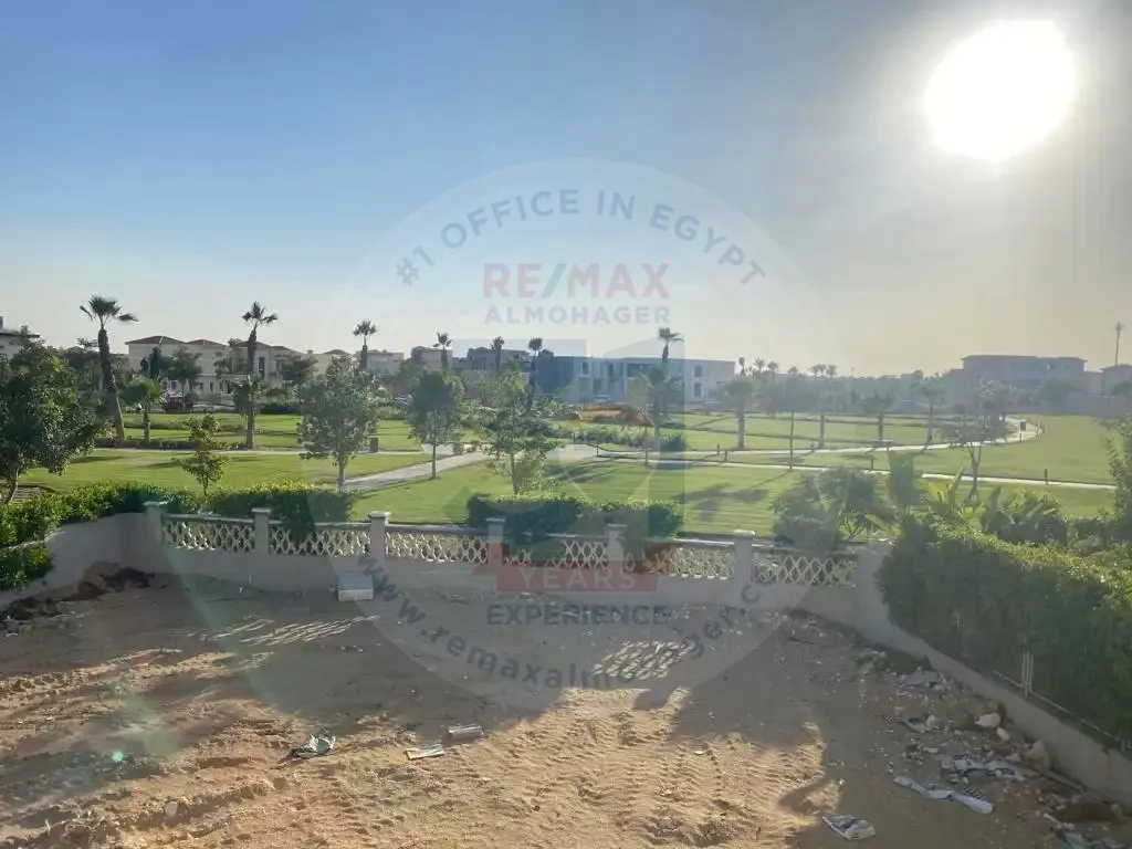 Villa for rent in palm hills golf extension