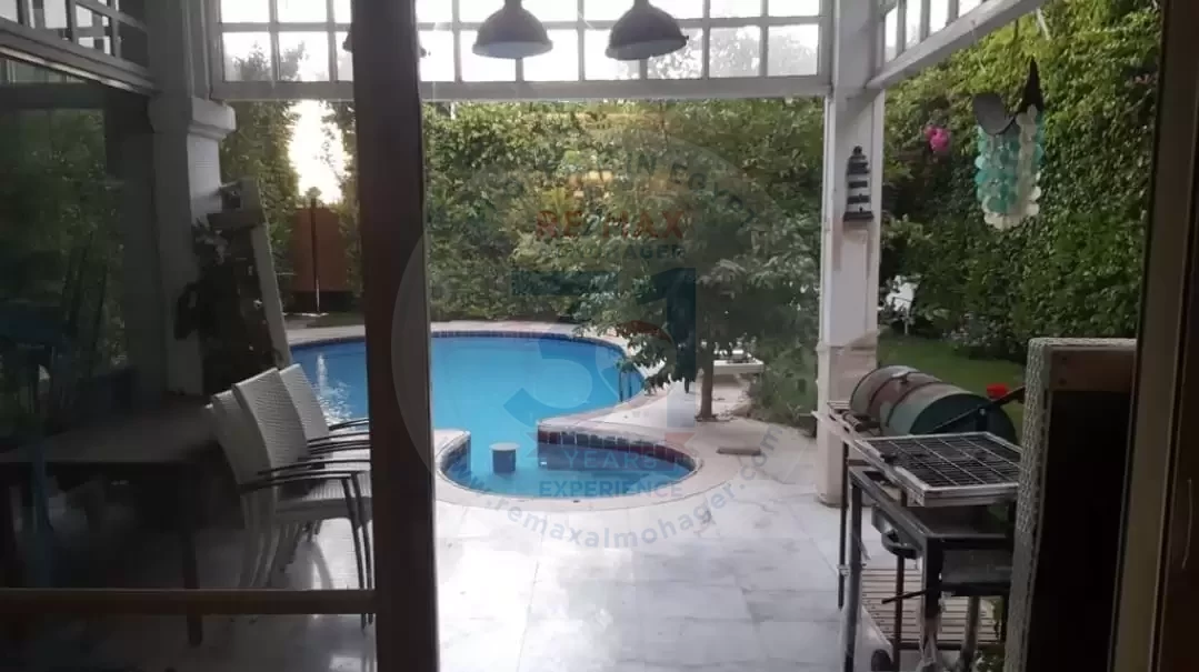 Meadows Park Compound