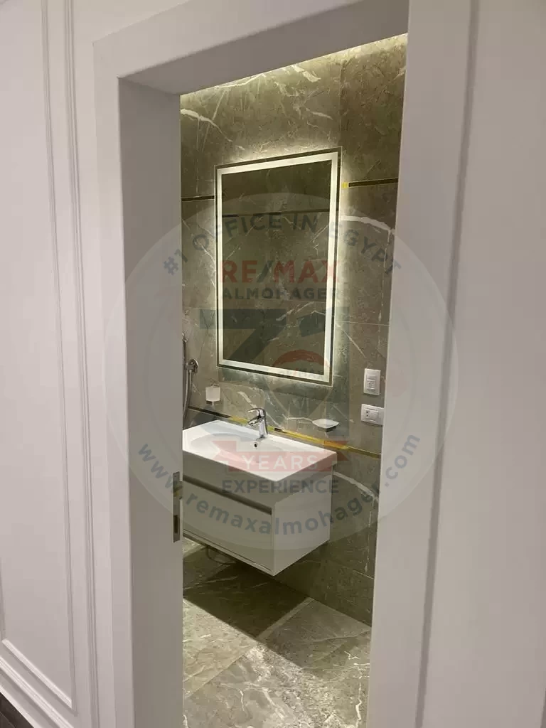 Apartment for rent in Lake View Resedince