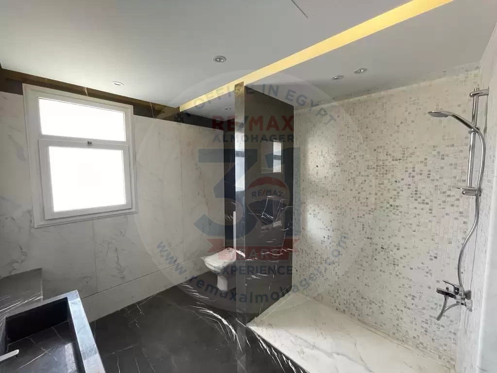 Semi-Furnished villa for rent in Katameya Dunes
