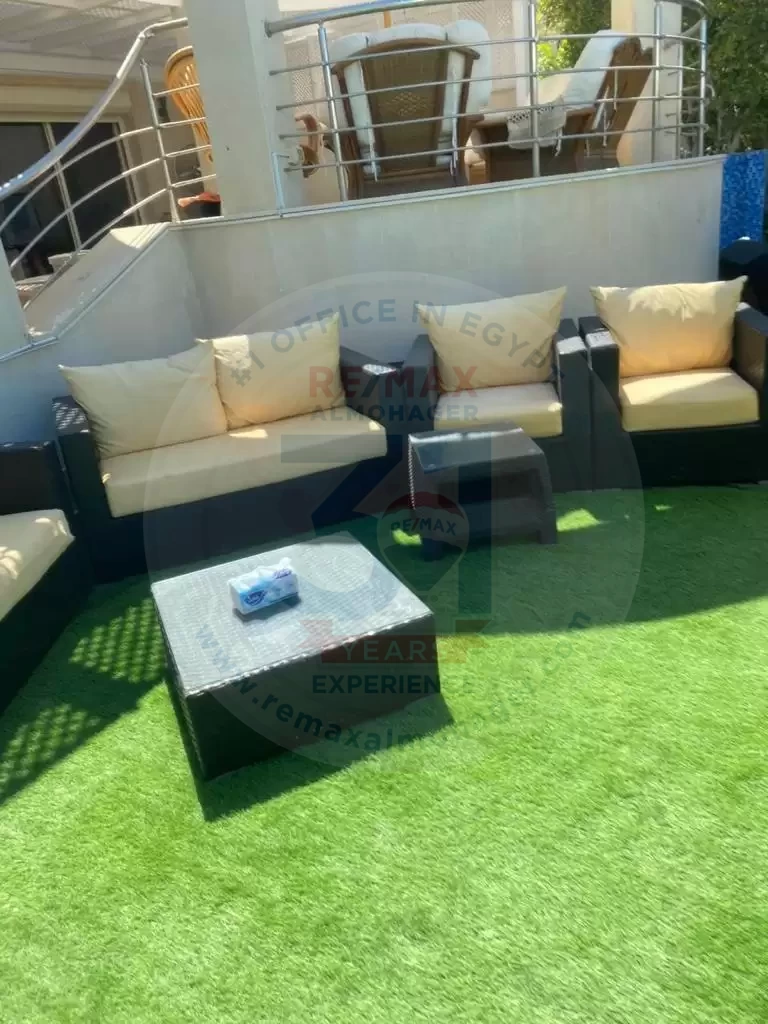 5 Bedroom Villa for sale in Marina