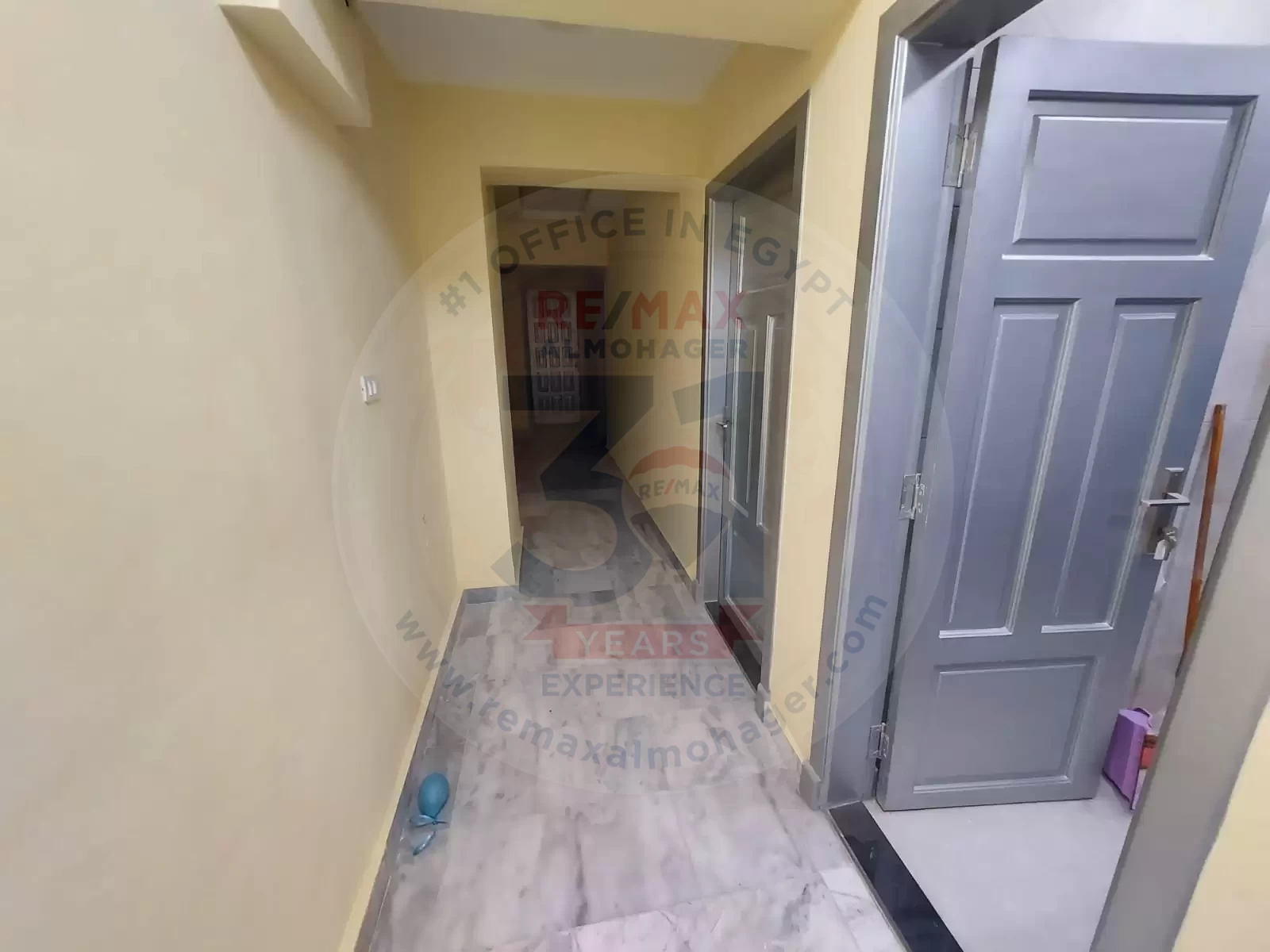 Villa for sale in Heliopolis, with an area of ​​1000 square meters, suitable for an administrative building
