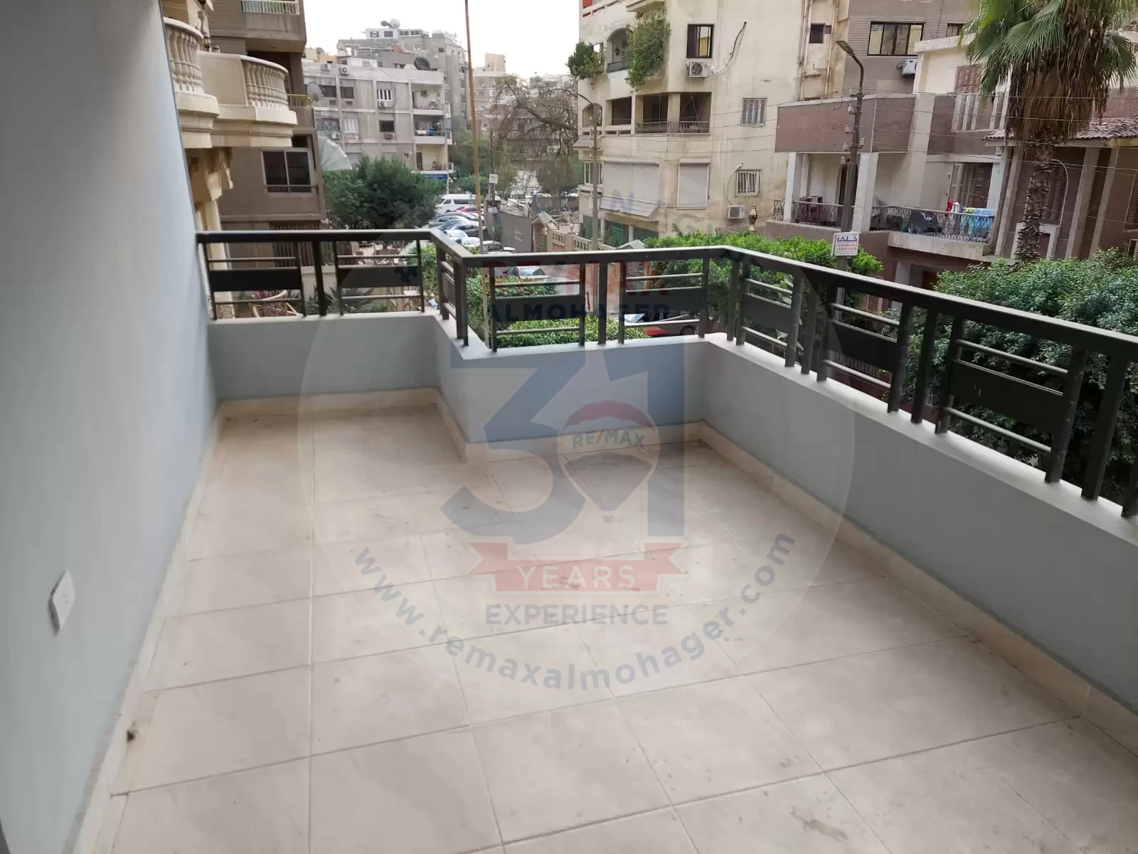 Villa for sale Villa for sale in Heliopolis, with an area of ​​1000 square meters, suitable for an administrative buildingin Heliopolis