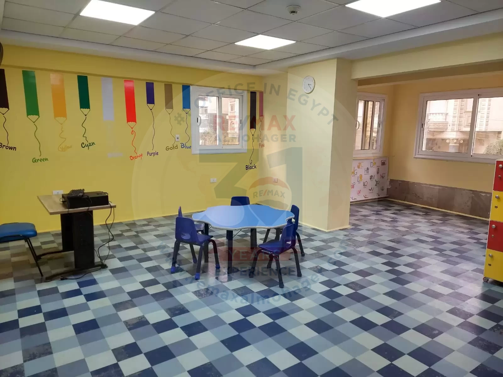 Villa for sale in Heliopolis, with an area of ​​1000 square meters, suitable for an administrative building