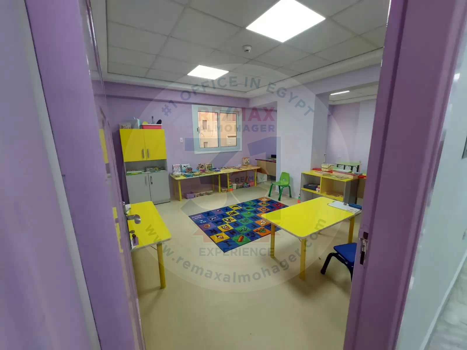 Villa for sale in Heliopolis, with an area of ​​1000 square meters, suitable for an administrative building