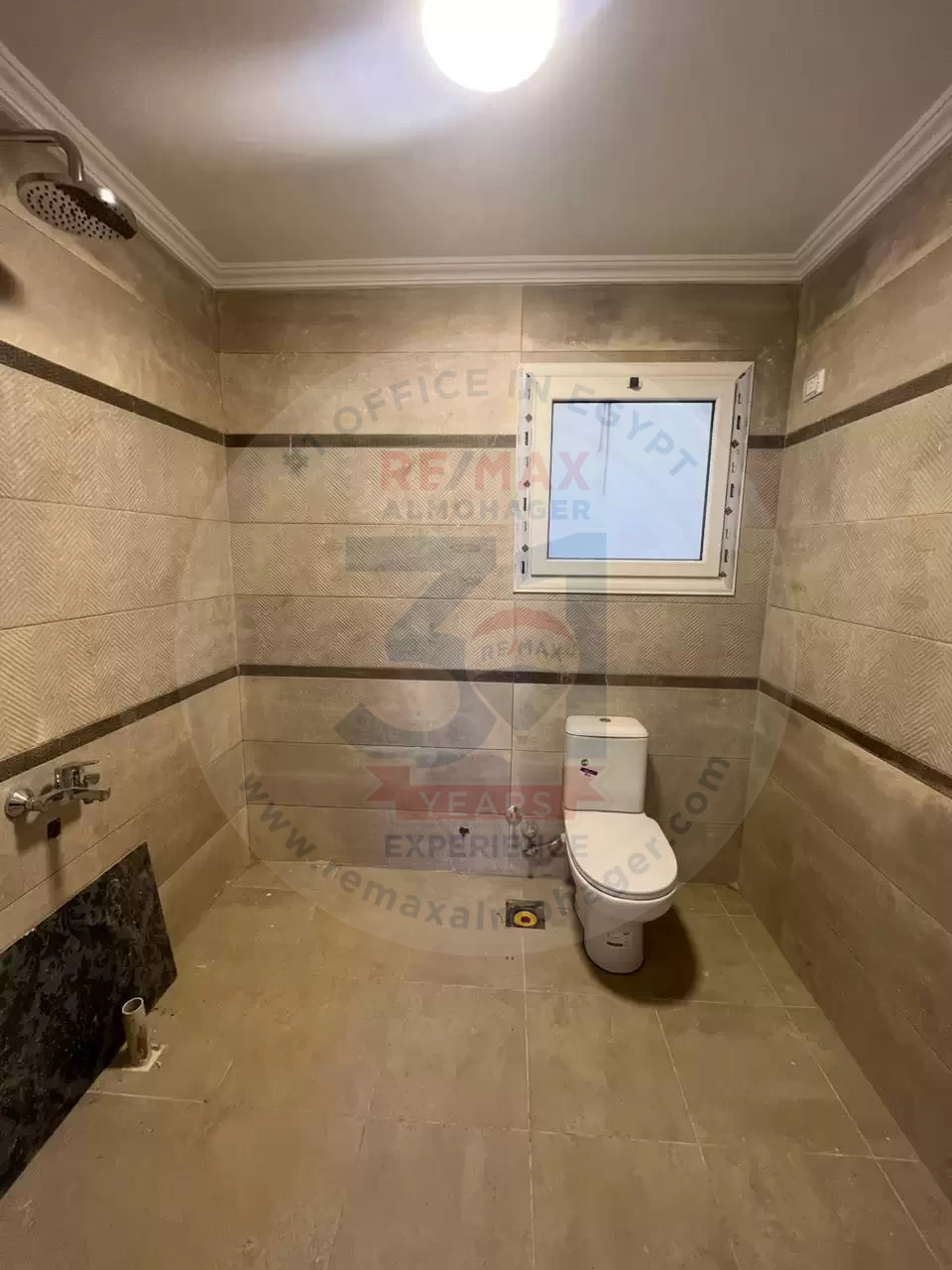 ذا سكوير القاهرة الجديدة