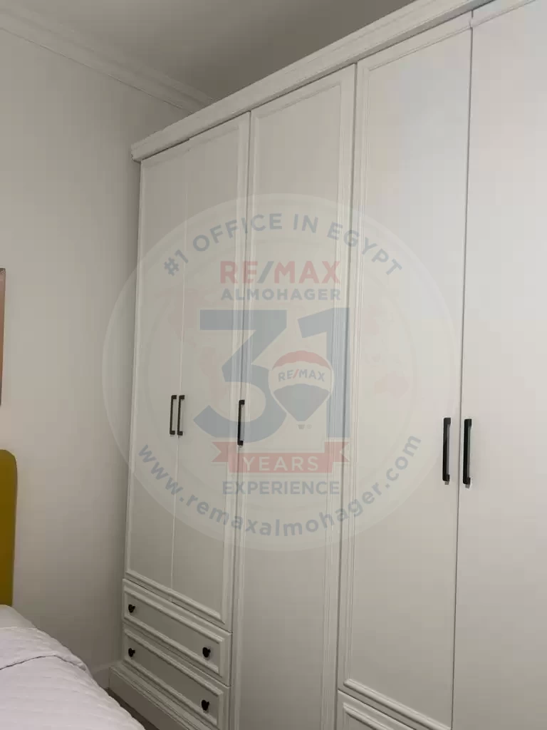 140 sqm for rent in the settlement