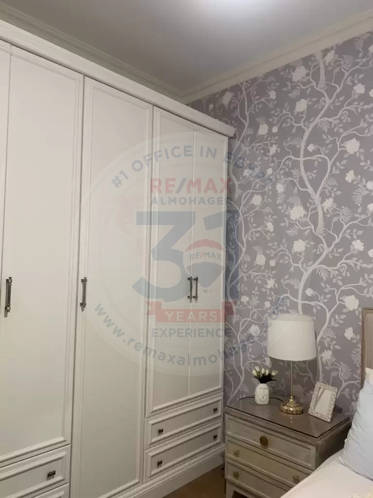 140 sqm for rent in the settlement
