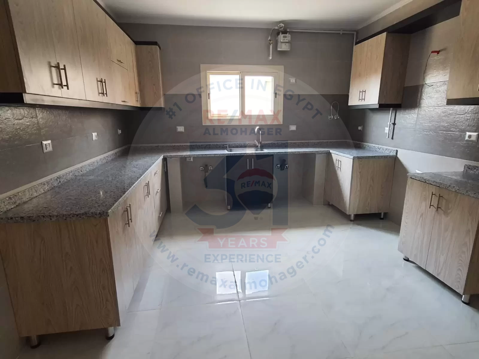 Apartment in Cairo in Katameya Plaza Compound for rent