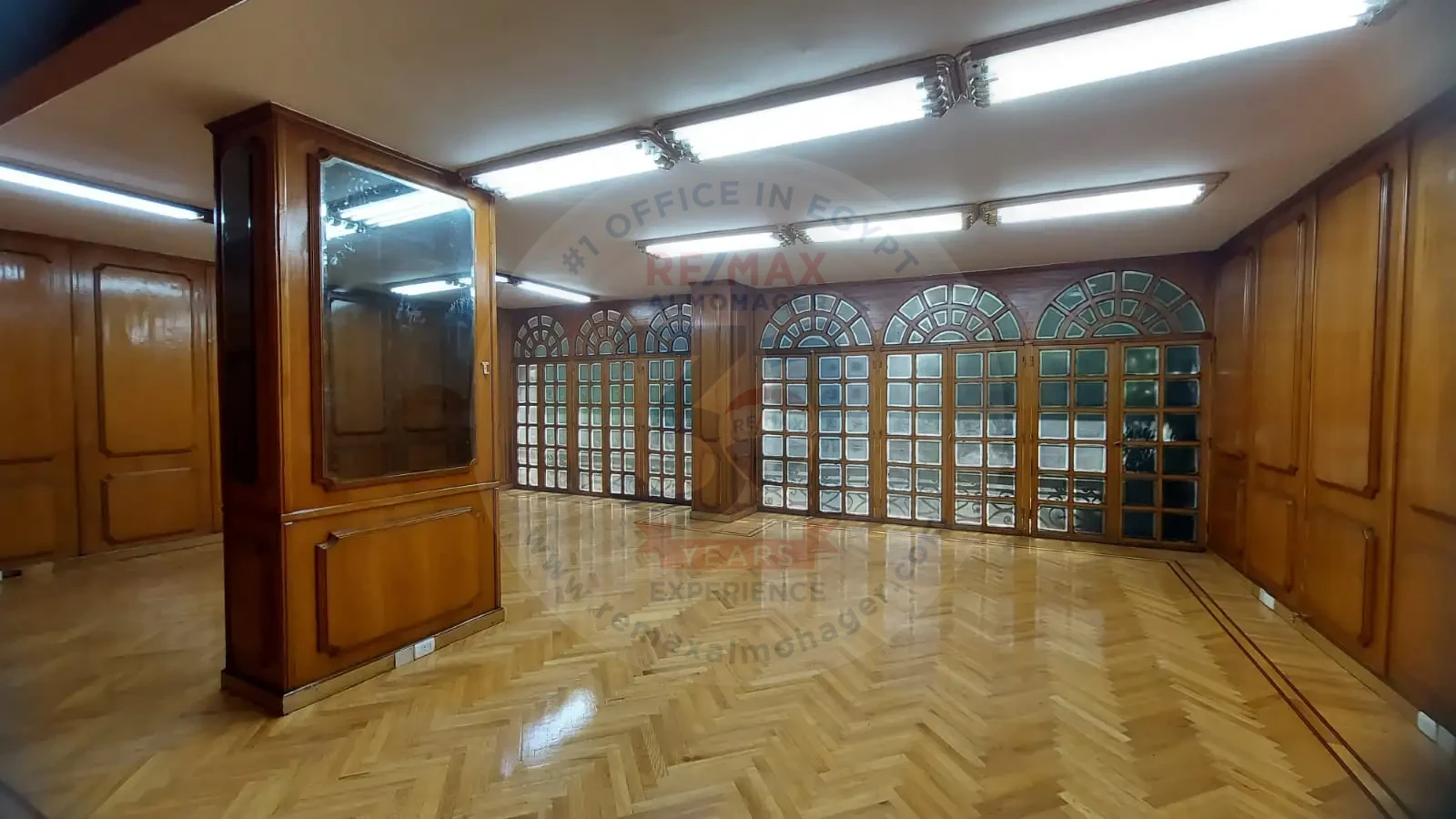 مقر اداري للايجار مرخص دوبلكس فى المعادي 500م