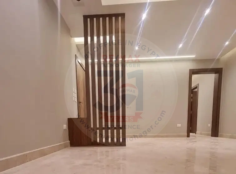 شقه في القاهره الجديده للبيع