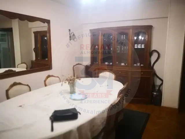 شقة راقية للبيع في الزمالك