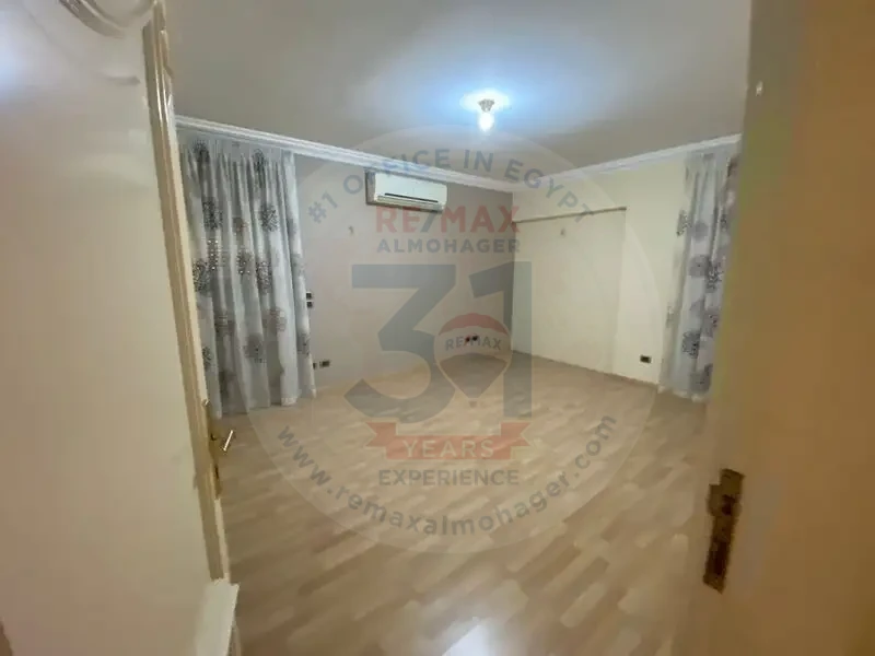 Apartment 733 sqm in Almaza district, Heliopolis