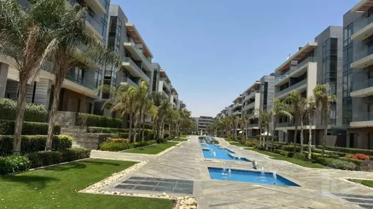 For Rent 210 sqm Apartment In El Patio Oro