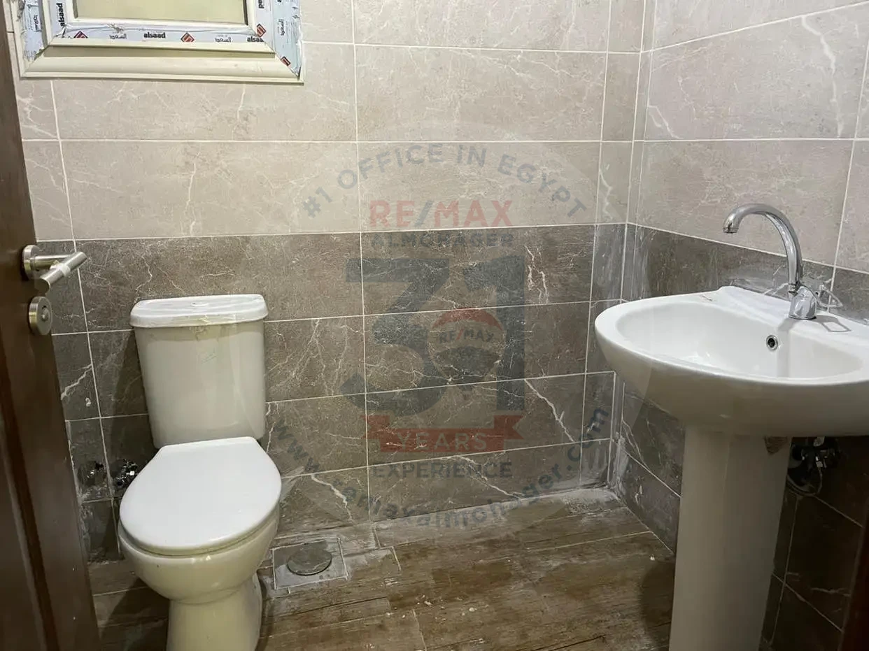 Ground apartment with garden for rent near the American University