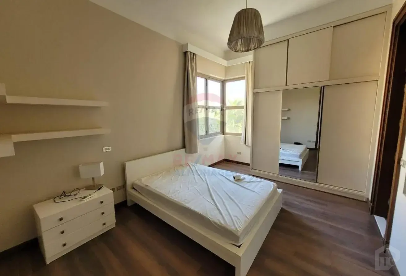 Stunning 5-Bedroom Villa for Sale in Sheikh Zayed