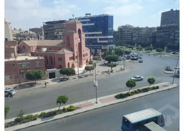 شقه للبيع