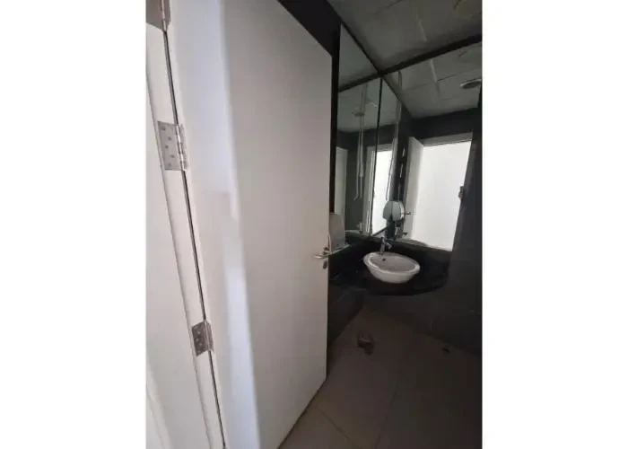 Office space for sale Sheikh Zayed