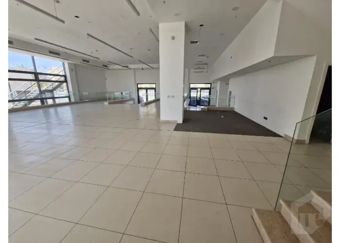 Prime location office building Sheikh Zayed