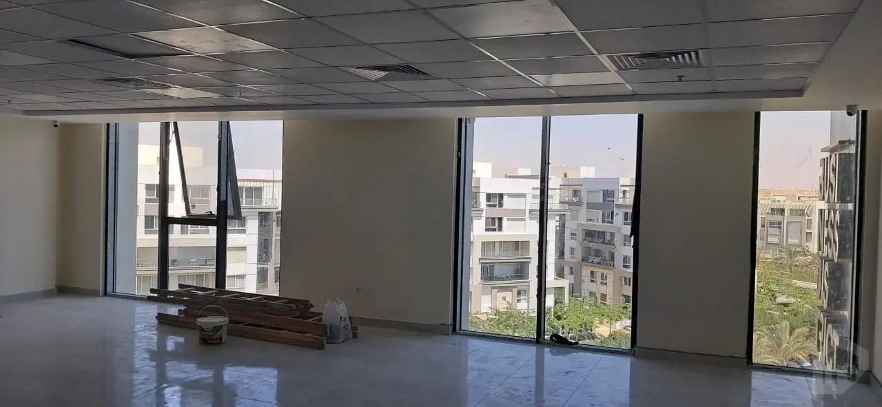 مكتب إداري للإيجار في هايد بارك بيزنس ديستريكت