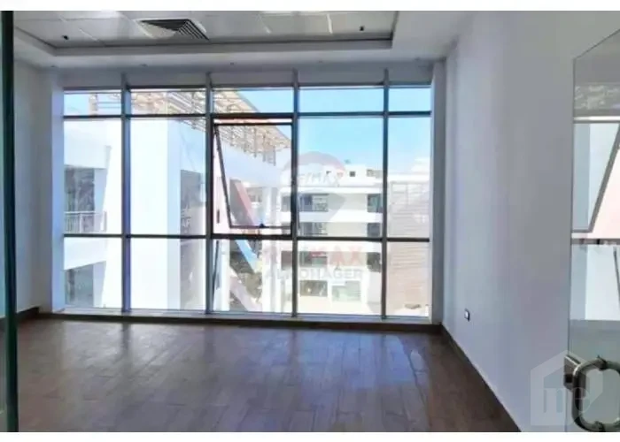Office For Sale In Top 90 Mall
