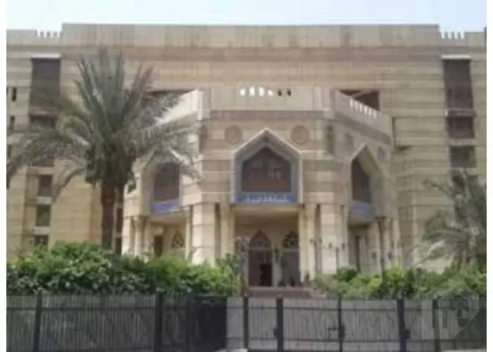 مبني تجاري للبيع في الازهر
