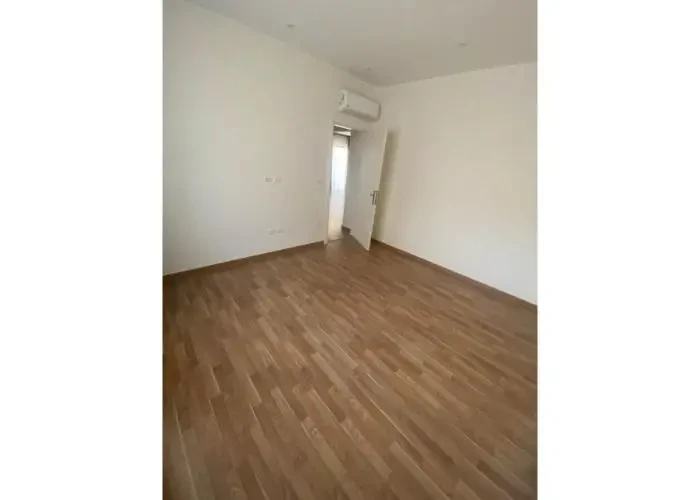شقة للإيجار غرفتين في ليك فيو ريزيدنس غرفة نوم جانبية