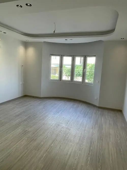 apartment for rent with three master bedrooms
