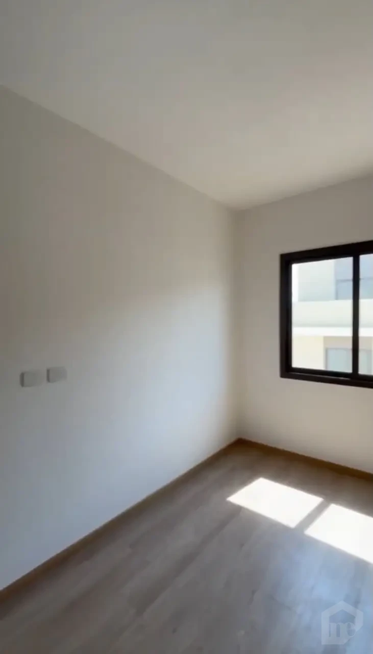 شقة كورنر 250م للإيجار في Moon Residence