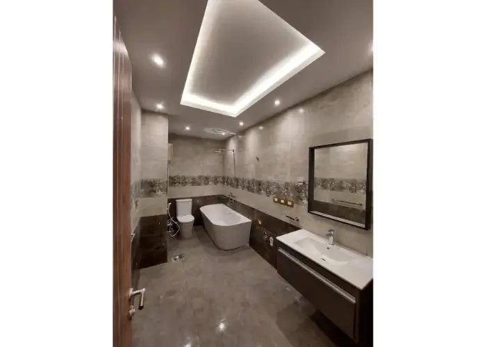 Apartment For Rent In Hyde Park