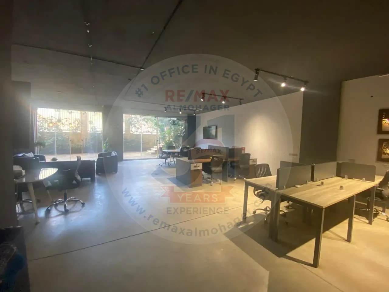 Office for rent in Fifth Settlement