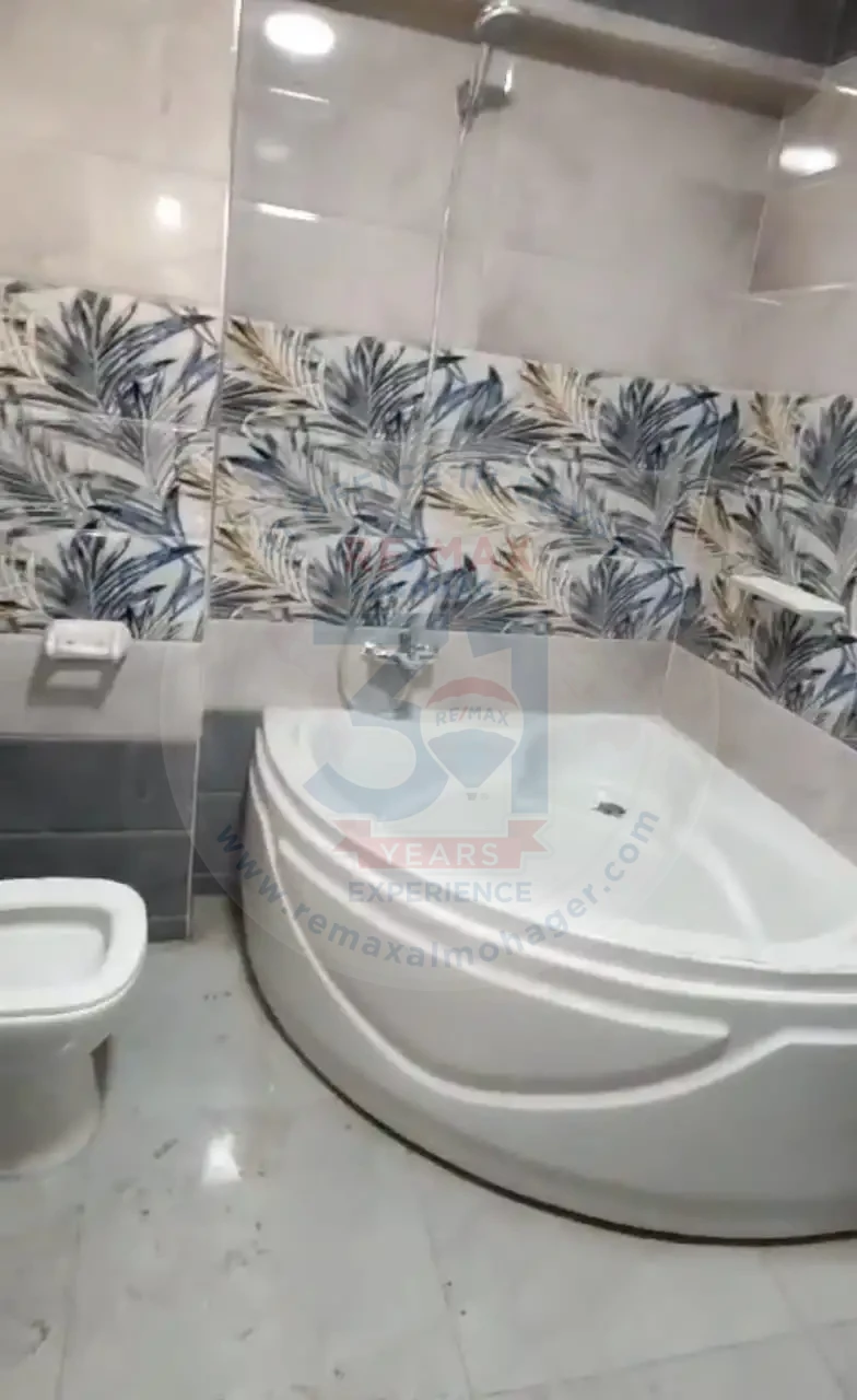 185 sqm apartment for rent in the Banafseg area