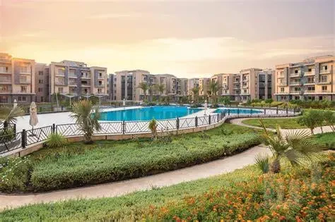 Apartment for rent in Galleria Moon Valley pool view