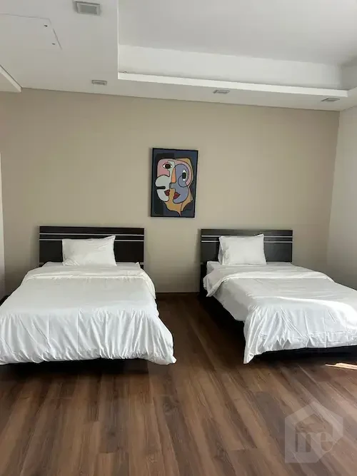 Twin bedroom in 180 sqm apartment for rent in Katameya Heights