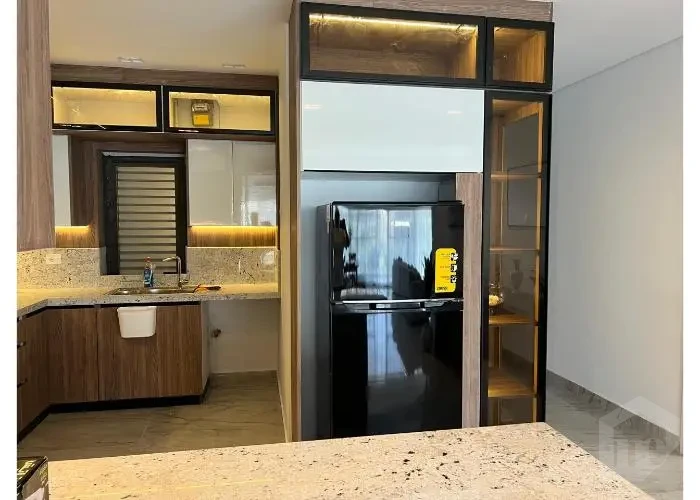 Fully Furnished Apartment In Lake View