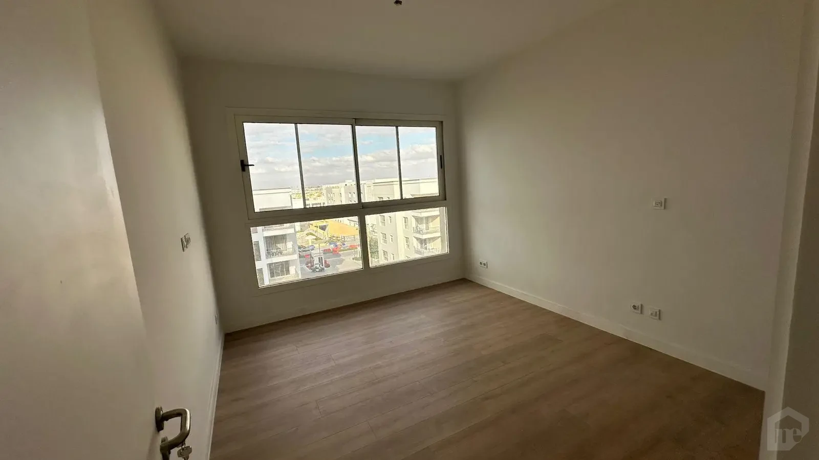 Apartment for rent in Mivida Blue Views New Cairo empty bedroom