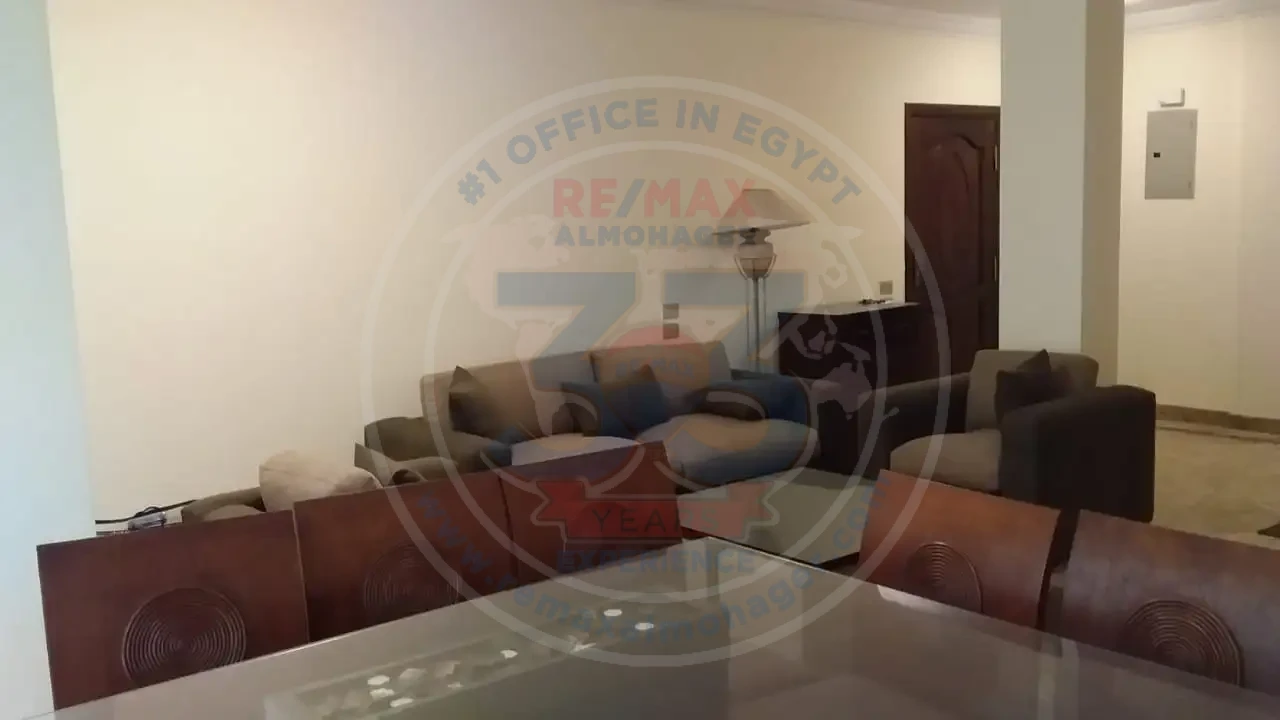 Apartment for rent in Sarayat El Maadi with a view on a swimming pool