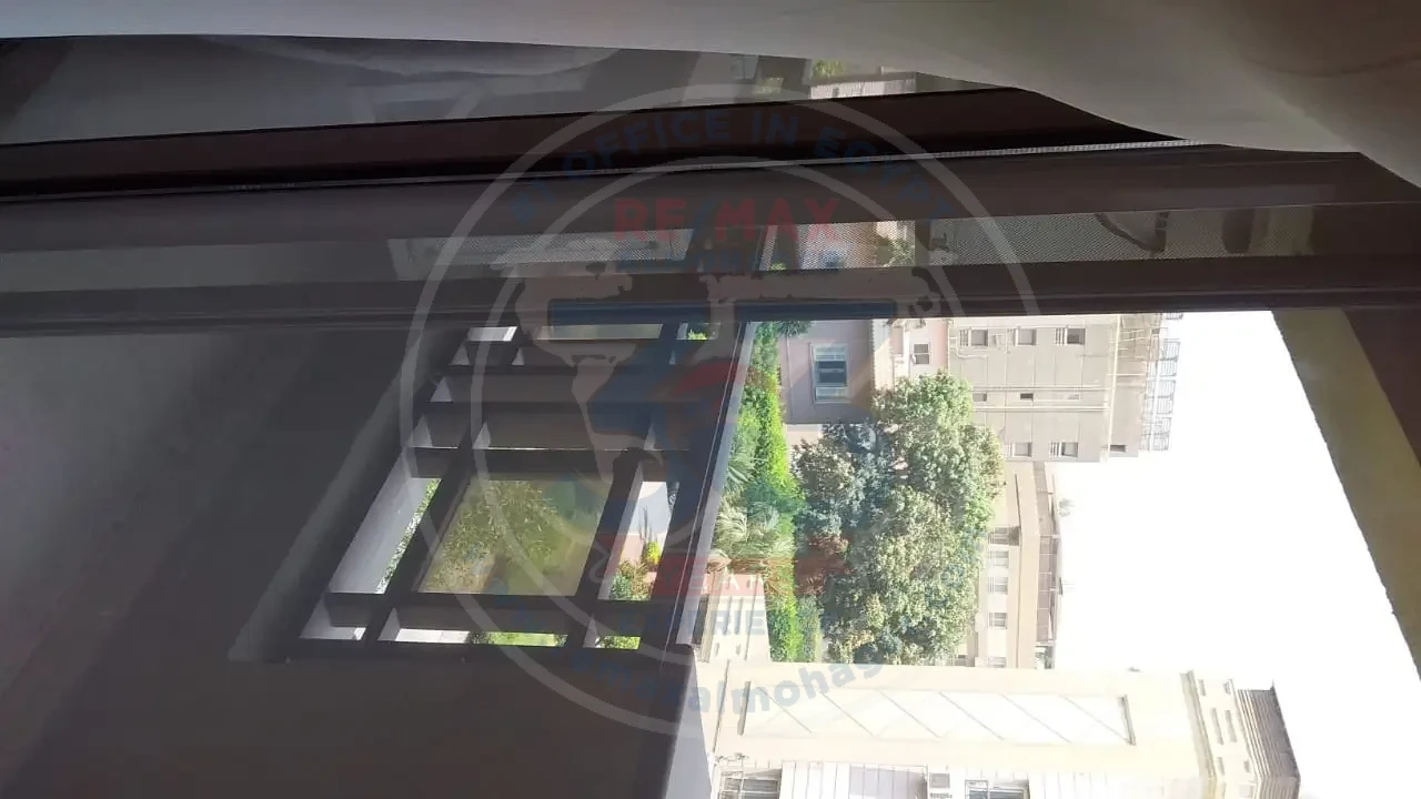 150 sqm apartment for rent in Sarayat El Maadi, great view