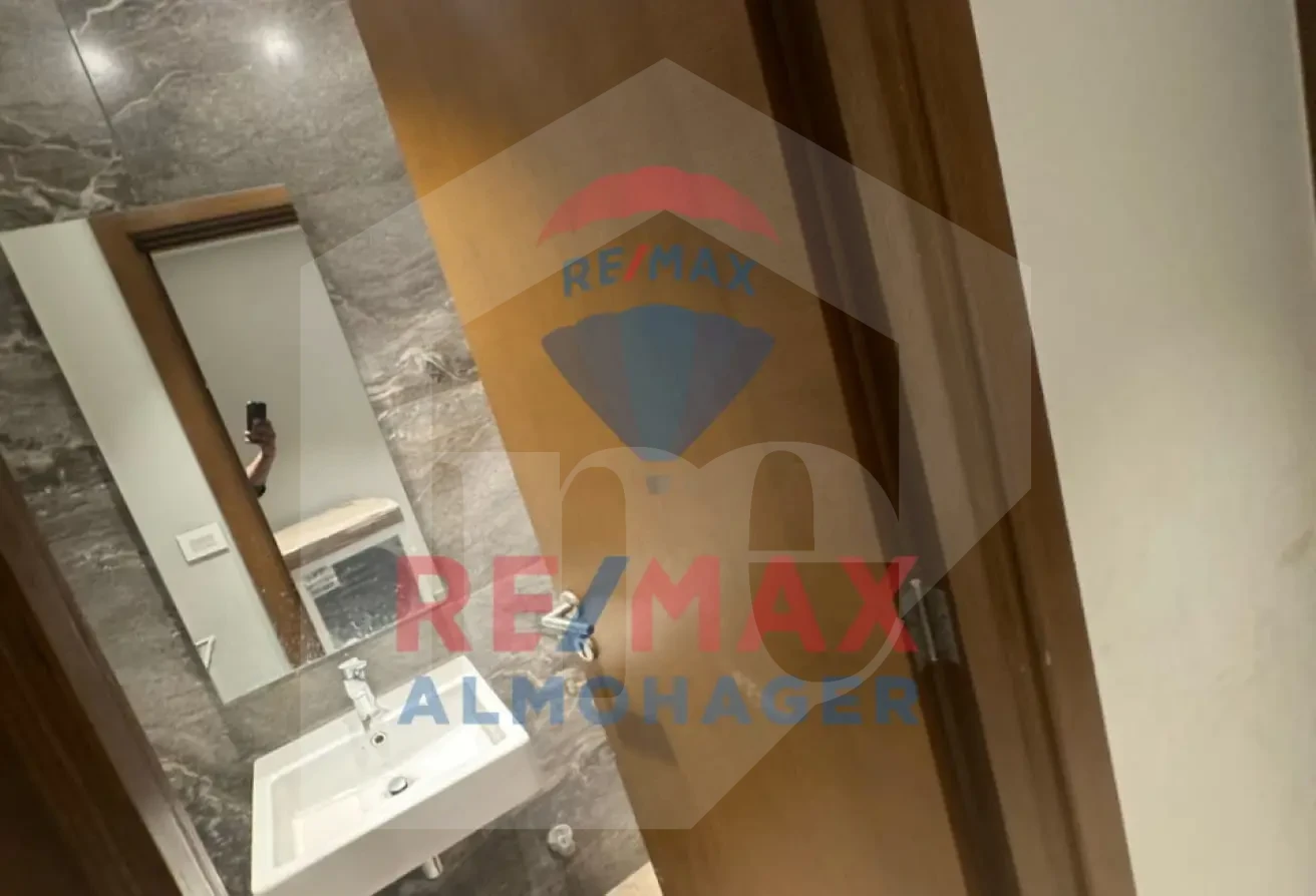 Modern Apartment for Rent - Six West Sodic West, Club View Prime Location