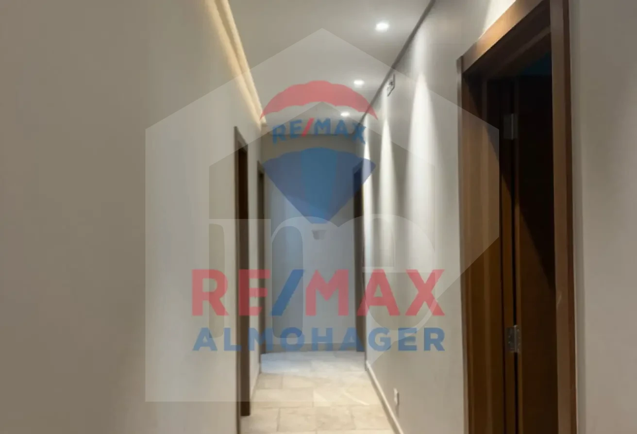 Elegant Apartment Rental - Six West, Sodic West with Exclusive Club View