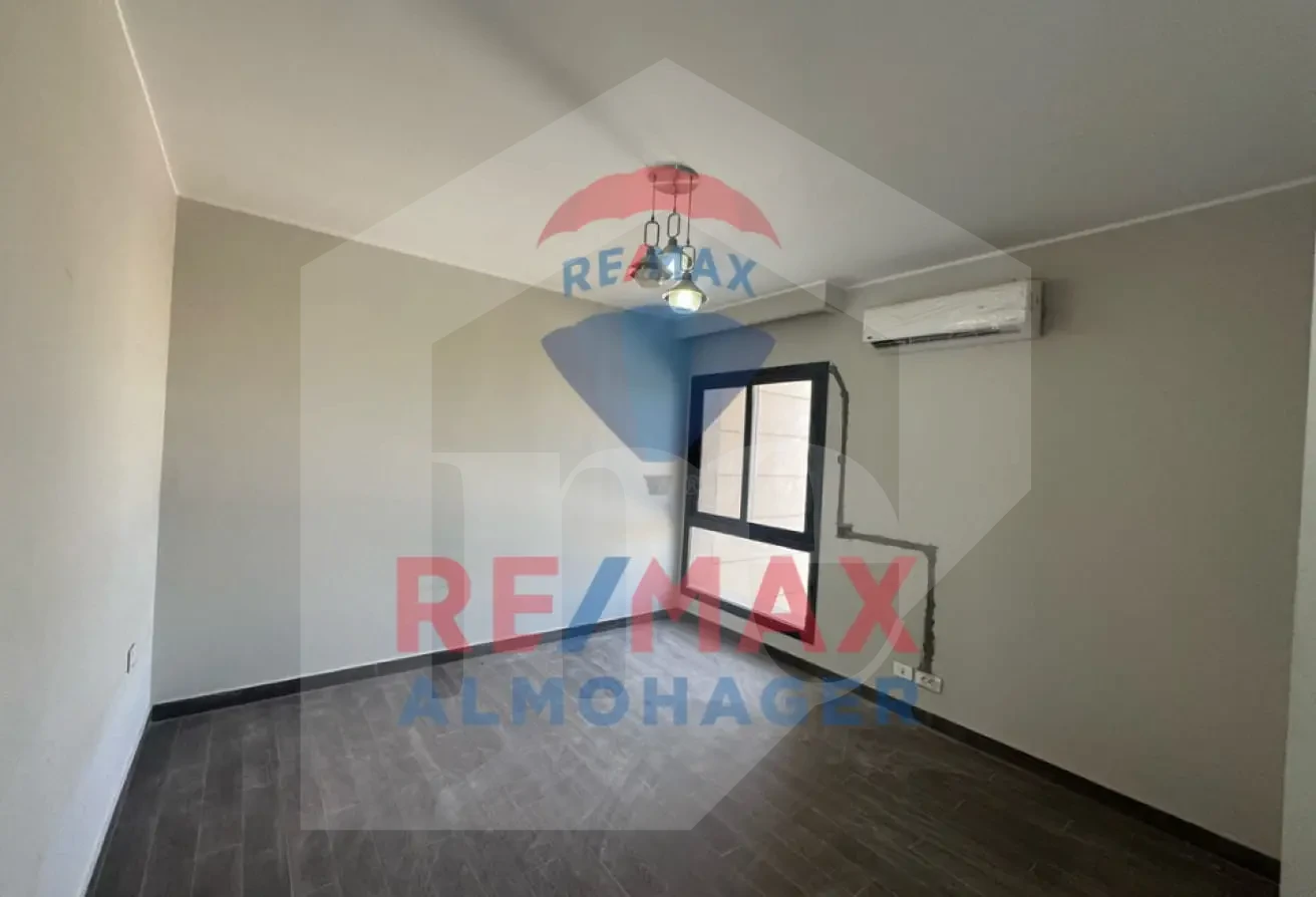 Executive Apartment for Rent - Six West, Sodic West Prime Location Club Views