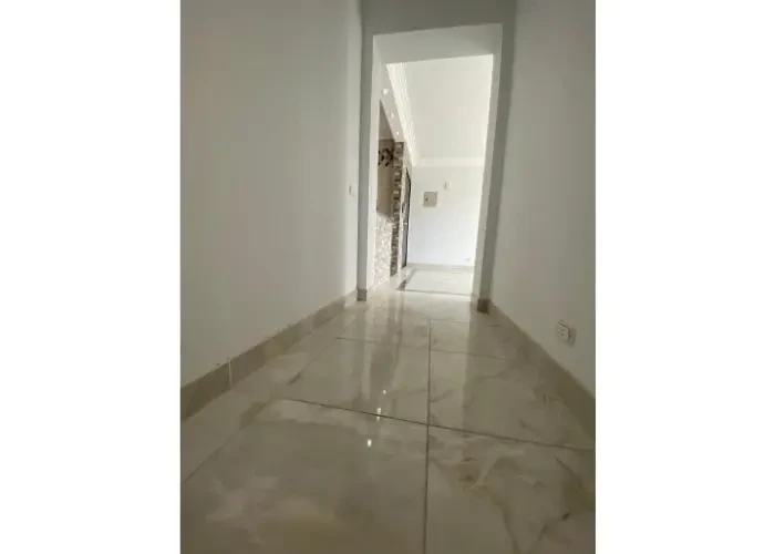 Apartment For Rent In Taj Sultan