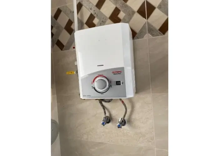 Semi Furnished Apartment For Rent In Taj Sultan