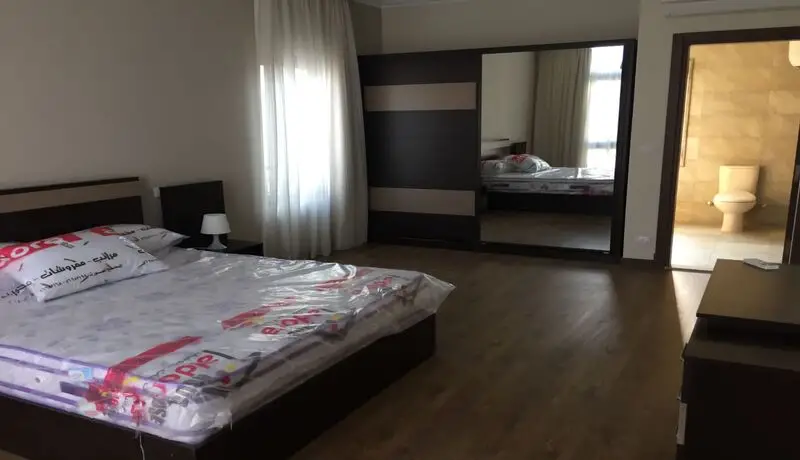 Apartment for rent in The Waterway Compound, 220 m